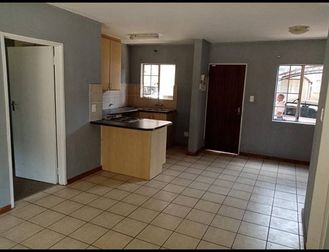 2 BEDROOM APARTMENT FOR SALE IN ERAND GARDENS